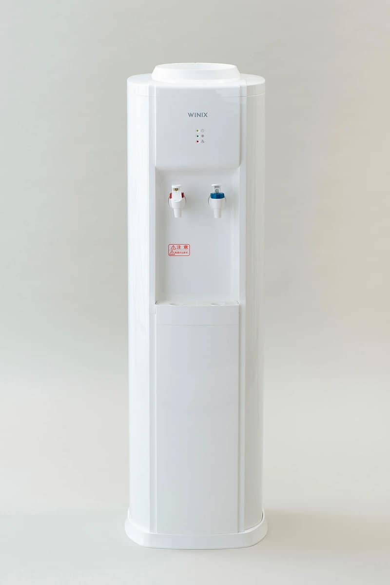 904h_white_tate_1 WINIX WNC-904H ウォーターサーバー 全体像 縦向き ホワイト
